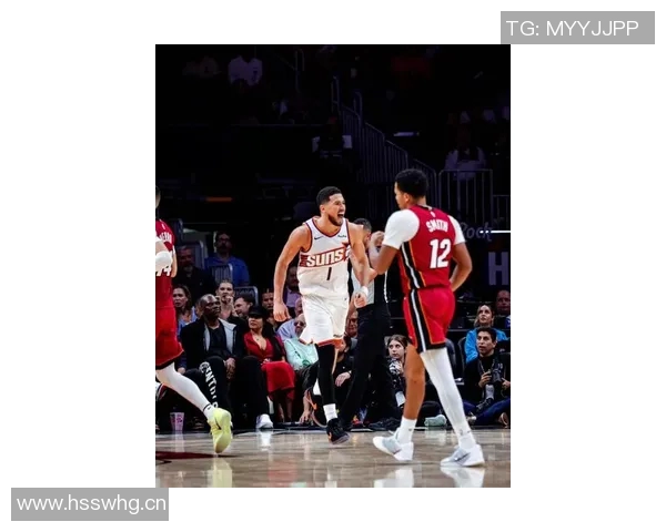 魔术vs太阳伤病报告：布克和小瓦格纳缺席，阿伦出战成疑